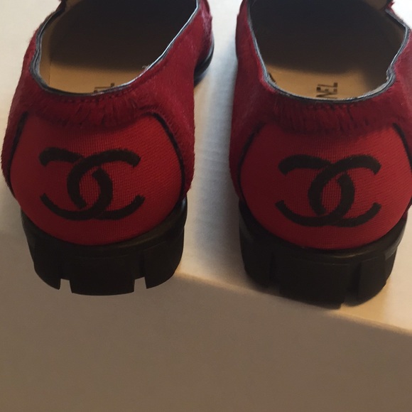 Chanel Loafers size 36 Red w Leather and Fur - Picture 8 of 15